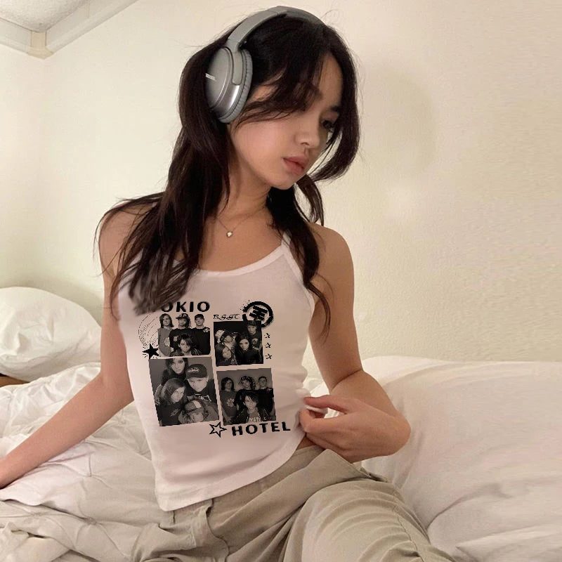 Letter Print Women Sexy Gothic Street Tshirt Y2k Aesthetic Hip Hop Sleeveless Vest Rock Vintage Women Clothes Harajuku Tee 2000s